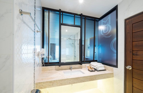 Mukdahan Hotel | Hotel Muq