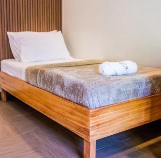 Romblon Island Hotel | Hotel NaeR