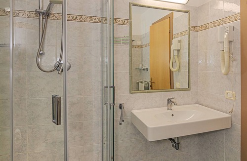 Ronchi Hotel | Hotel Nedy