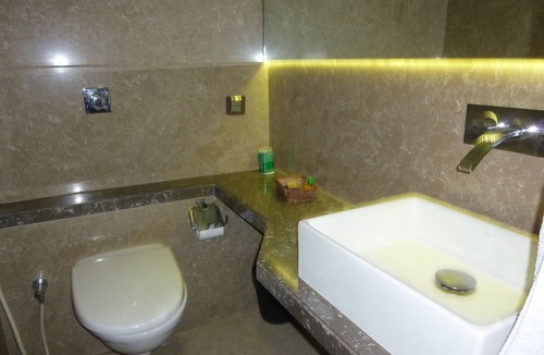 Dhobitalao Hotel | Hotel New Bengal