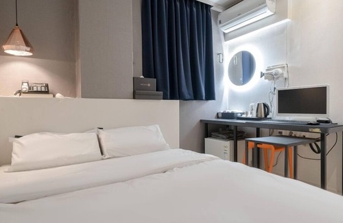 Sam-dong Hotel | Hotel Nine