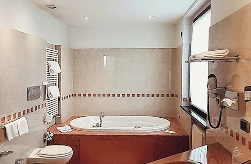 Guardamiglio Hotel | Hotel Nord