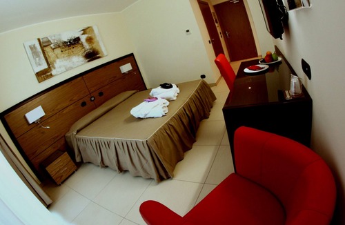 Granozzo con Monticello Hotel | Hotel Novarello