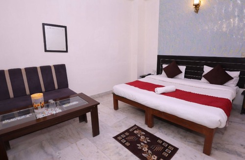 Agra Hotel | Hotel NoVo Agra