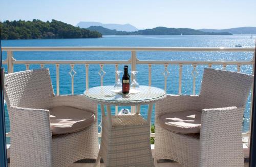 Nidri Hotel | Hotel Nydri Beach