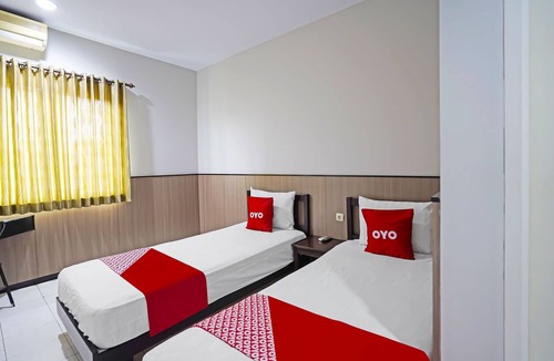 Jember Hotel | Hotel O Anugerah
