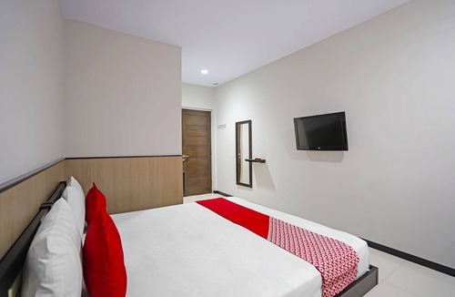 Jember Hotel | Hotel O Anugerah