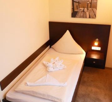 Osterronfeld Hotel | Hotel O'felder