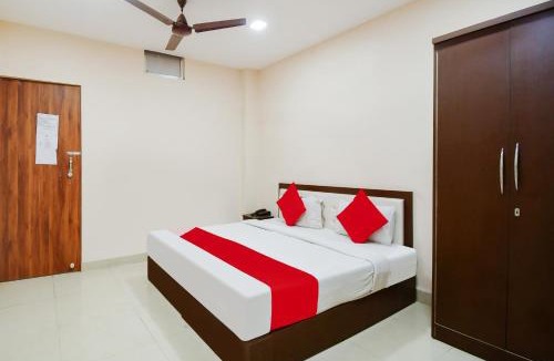Seraikela Hotel | Hotel O Harihar Premium