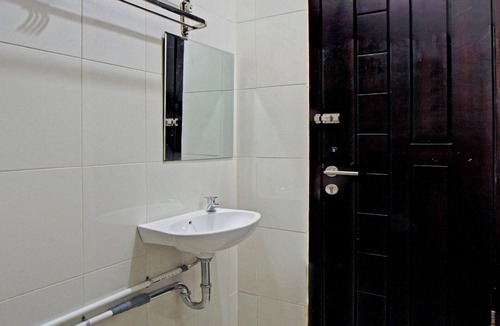 Blitar Hotel | Hotel O Irma's Residence