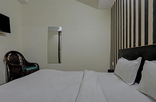 Lajpat Nagar Hotel | Hotel O Kanak palace