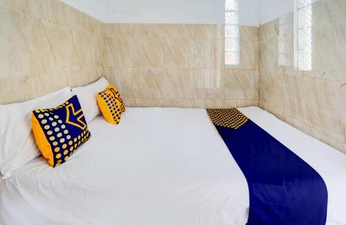 Gresik Hotel | Hotel O Karman's Sari Homestay Syariah