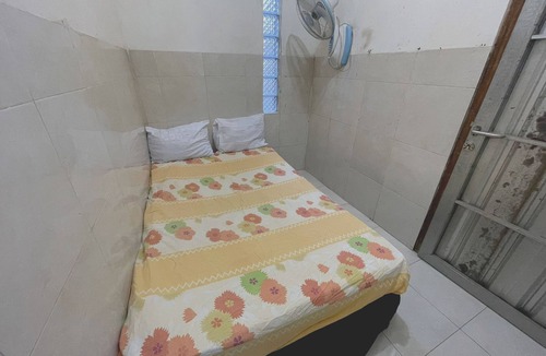 Gresik Hotel | Hotel O Karman's Sari Homestay Syariah