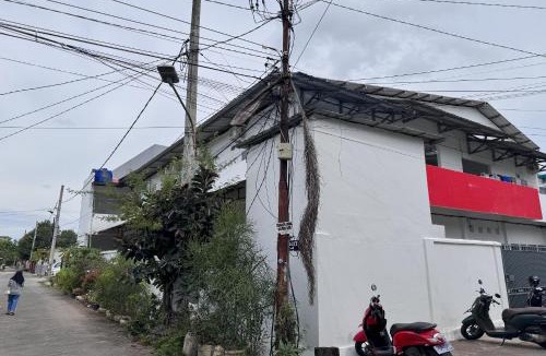Tetebatu Hotel | Hotel O Kost Reski 2 Near Tugu Perbatasan Takalar - Gowa