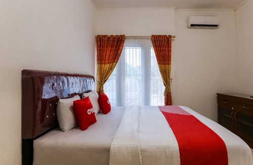 Padang Hotel | Hotel O Mine Residence
