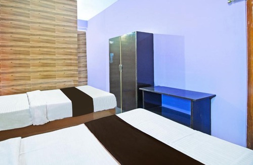 Hajo Hotel | Hotel O New Kalita Hotel Lodge & Restaurant