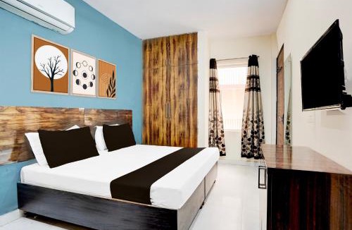 Gurugram Hotel | Hotel O Super Silverkey Galleria Market