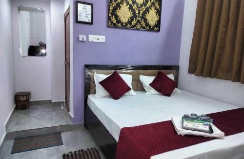 Faizabad Hotel | Hotel O The Nest