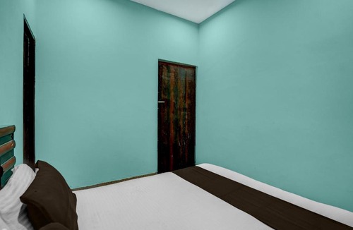 Mainpuri Apartment | Hotel O Viraat Guest House
