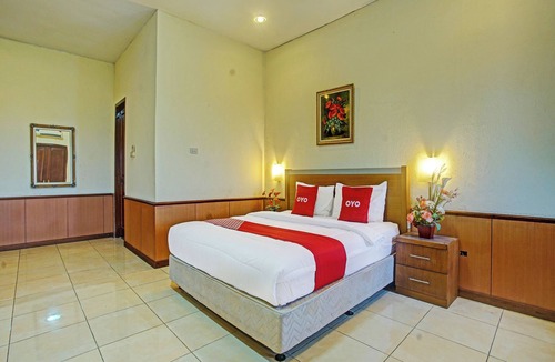 Ungaran Barat House | Hotel O Wisma Langen Werdhasih