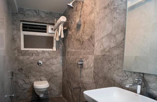 Solapur Hotel | HOTEL OBERON
