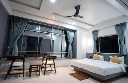Solapur Hotel | HOTEL OBERON
