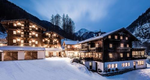 Madonna di Senales Hotel | Hotel Oberraindlhof