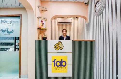 Clover Park Hotel | Hotel Omkar & Lodging - Phoenix Market City