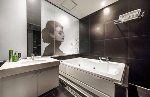 Uiwang Hotel | HOTEL ON