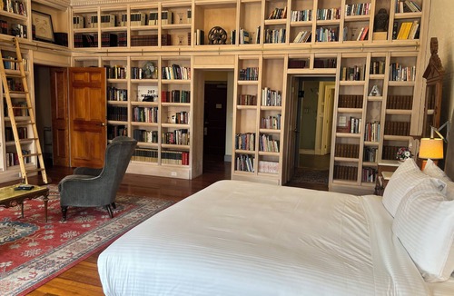 Pittsfield Hotel | Hotel On North