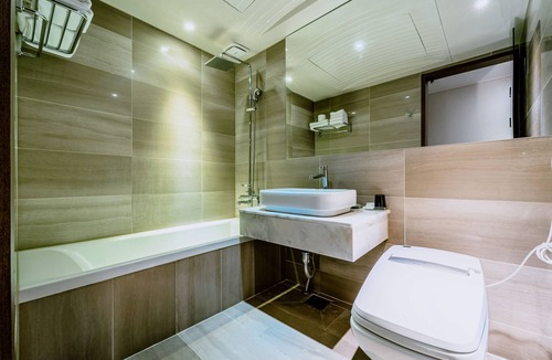 Chungmak-tong Hotel | Hotel one byeonsan