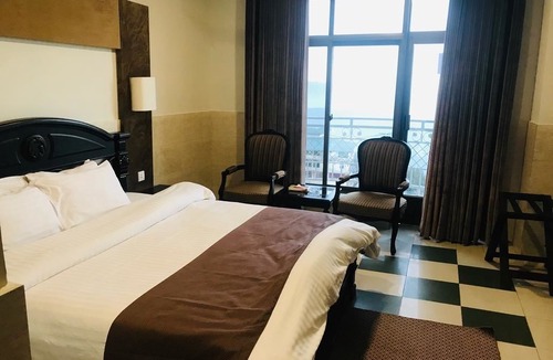 Murree Hotel | Hotel One Mall Road Murree