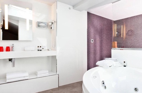 Madeleine Hotel | Hotel Opera Marigny