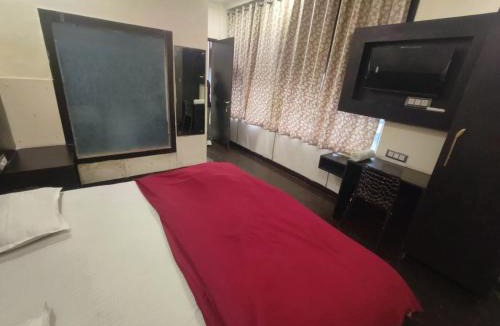 Agra Hotel | Hotel OPM