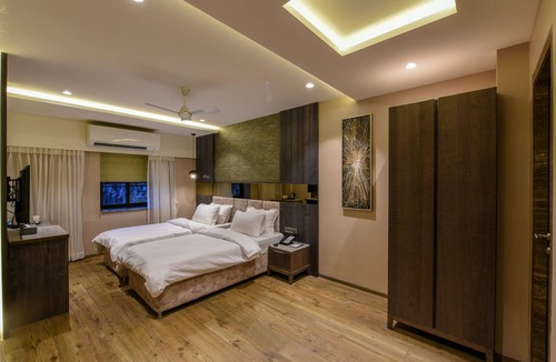 Girgaon Hotel | Hotel Orient Regency