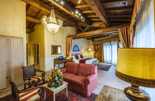 Ferrara Historic Centre Hotel | Hotel Orologio
