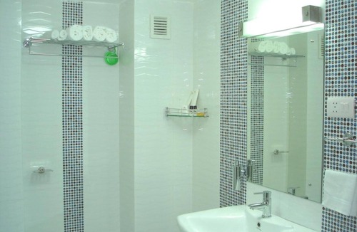 Srinagar Hotel | Hotel Pacific