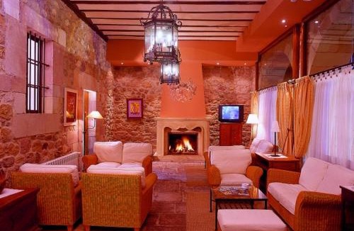 Treceno Hotel | Hotel Palacio Guevara
