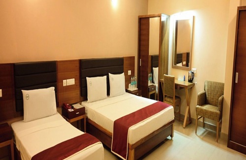 Mayiladuthurai Hotel | Hotel Pams Mayiladuthurai