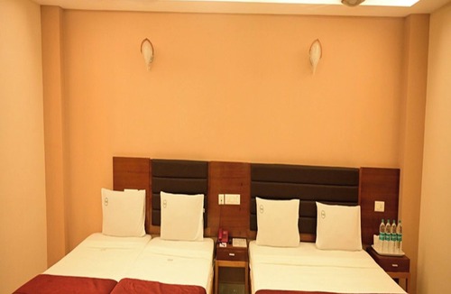 Mayiladuthurai Hotel | Hotel Pams Mayiladuthurai