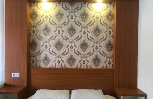 Cisolok Hotel | Hotel Pantai Mutiara