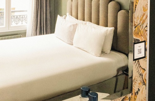 Quartier de la Porte-Saint-Denis Hotel | Hotel Paradis
