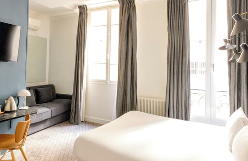 Quartier de la Porte-Saint-Denis Hotel | Hotel Paradis