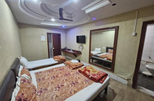 Jamnagar Hotel | Hotel Paradise