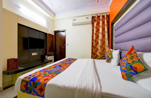 Paharganj House | Hotel Paradise - New Delhi