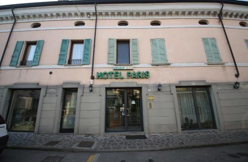 Castel Goffredo Hotel | Hotel Paris