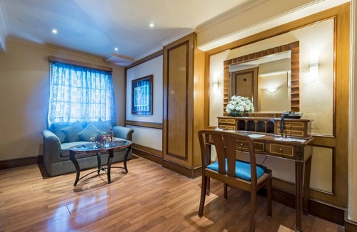 Park Road Hotel | Hotel Parle International