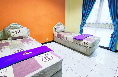 Semarang Hotel | Hotel Pattimura powered by Cocotel