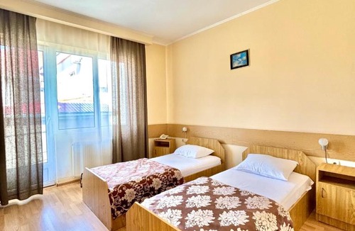 Satu Mare Hotel | Hotel Perla