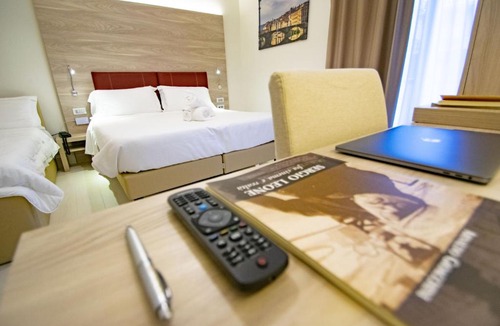 Scandicci Hotel | Hotel Perlage Florence -with Private Parking & Fast Wifi